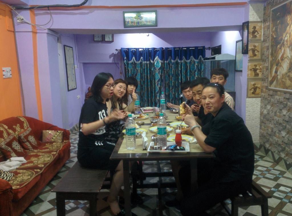 瓦拉纳西 坎哈佩英旅馆酒店 外观 照片