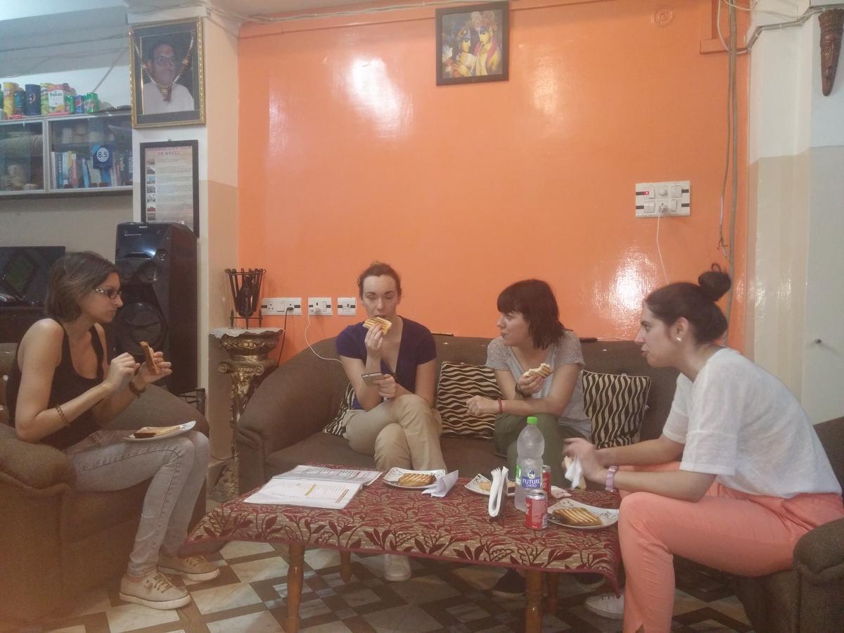 瓦拉纳西 坎哈佩英旅馆酒店 外观 照片