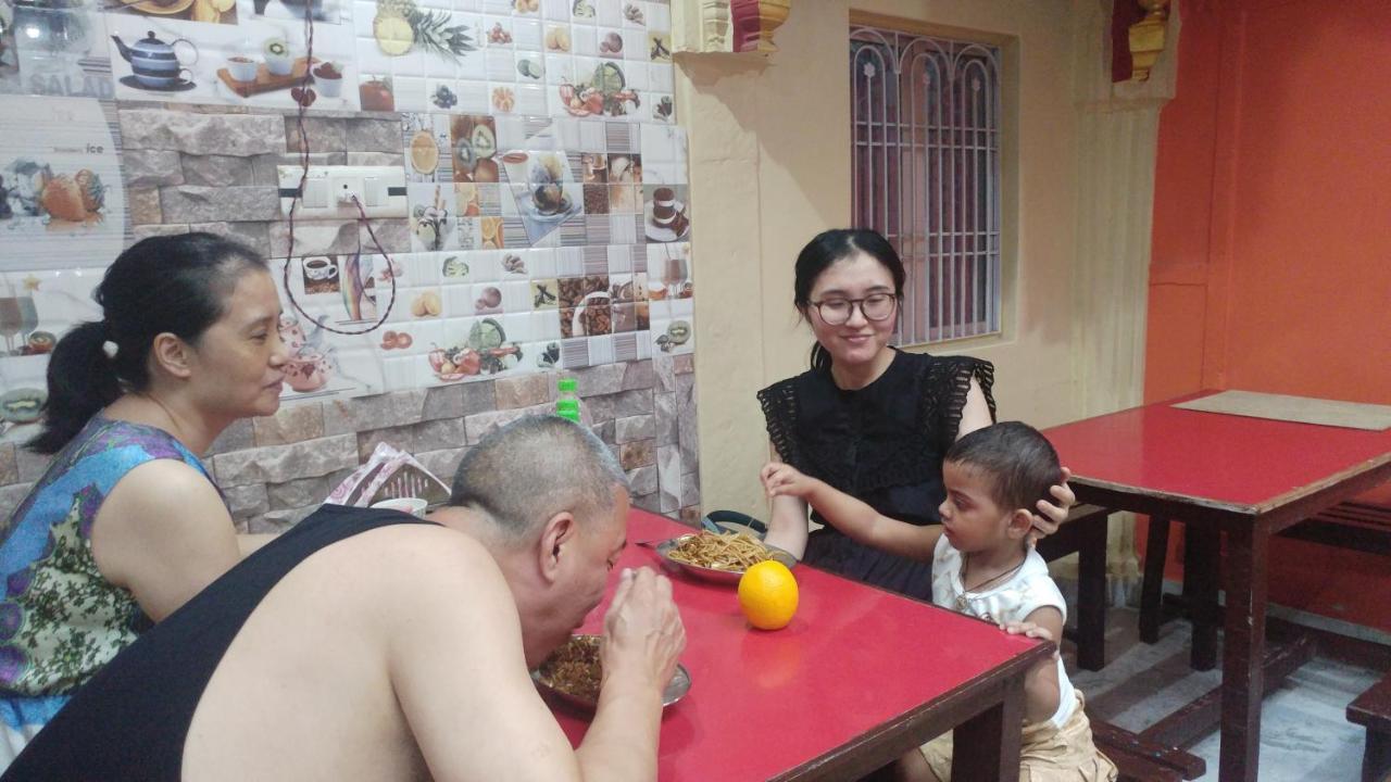 瓦拉纳西 坎哈佩英旅馆酒店 外观 照片