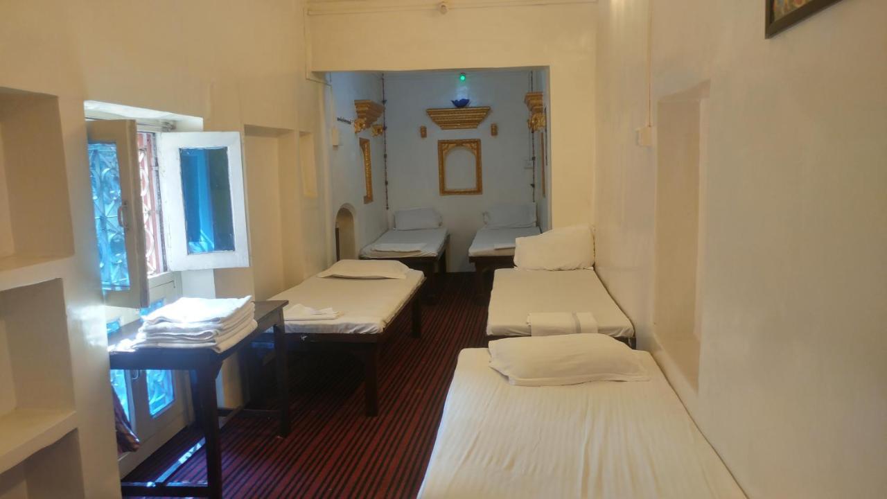 瓦拉纳西 坎哈佩英旅馆酒店 外观 照片